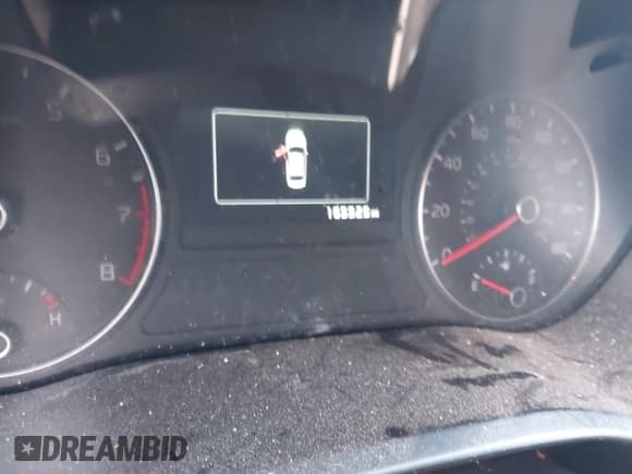 ✅ 2016 Kia Optima SX Turbo • VIN: 5XXGW4L20GG016368 • Lot: 42610152. Listed on IAAI with 165,525 mi. Free auction sales archive from the USA and detailed vehicle history report at DreamBid. Image 7.