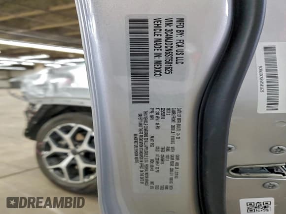 ✅ 2025 Jeep Compass Limited • VIN: 3C4NJDCN6ST581625 • Lot: 94519955. Listed on Copart with 16,487 mi. Free auction sales archive from the USA and detailed vehicle history report at DreamBid. Image 14.