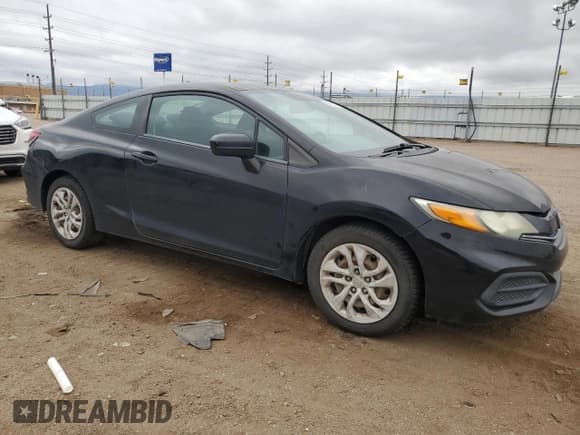 ✅ 2015 Honda Civic LX • VIN: 2HGFG3B57FH507080 • Lot: 82296365. Listed on Copart with 215,243 mi. Free auction sales archive from the USA and detailed vehicle history report at DreamBid. Image 4.