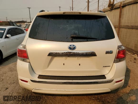 ✅ 2011 Toyota Highlander Limited • VIN: JTEDC3EH6B2003044 • Lot: 87972595. Listed on Copart with 193,125 mi. Free auction sales archive from the USA and detailed vehicle history report at DreamBid. Image 6.