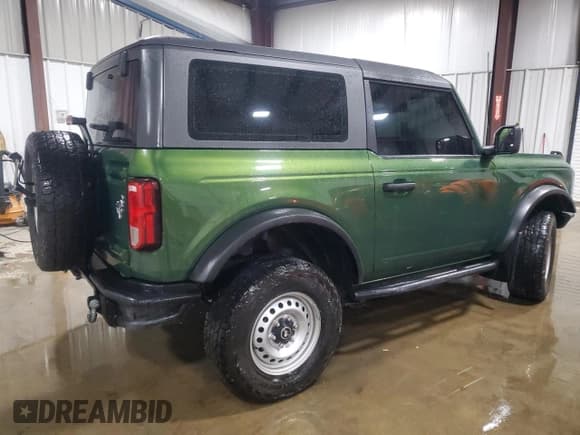 ✅ 2022 Ford Bronco Outer Banks • VIN: 1FMDE5AH6NLB78114 • Lot: 89455255. Wystawiony na Copart z przebiegiem 39 883 mil. Bezpłatny archiwum sprzedaży aukcyjnych z USA i szczegółowy raport historii pojazdu na DreamBid. Zdjęcie 3.