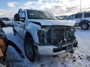 ✅ 2017 Ford F-350 Platinum • VIN: 1FT8W3B68HED01070 • Lot: 42034125. Listed on Copart with Not provided. Free auction sales archive from the USA and detailed vehicle history report at DreamBid. Image 4.