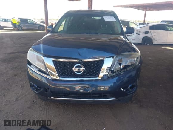 ✅ 2015 Nissan Pathfinder S • VIN: 5N1AR2MN4FC625872 • Lot: 43656579. Listed on IAAI with 139,277 mi. Free auction sales archive from the USA and detailed vehicle history report at DreamBid. Image 6.