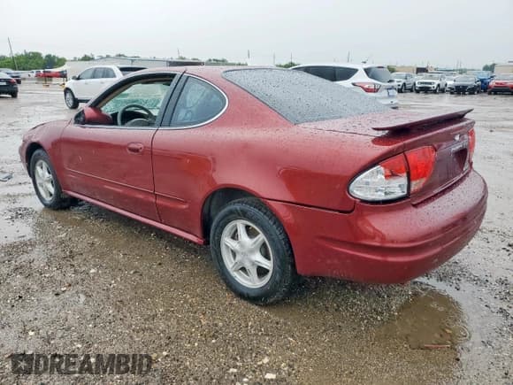 ✅ 2001 Oldsmobile Alero GL1 • VIN: 1G3NL12TX1C282450 • Lot: 60657185. Listed on Copart with 103,936 mi. Free auction sales archive from the USA and detailed vehicle history report at DreamBid. Image 2.