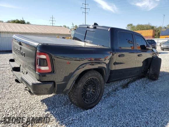 ✅ 2023 Ram 1500 TRX • VIN: 1C6SRFU90PN504806 • Lot: 81990255. Wystawiony na Copart z przebiegiem 59 966 mil. Bezpłatny archiwum sprzedaży aukcyjnych z USA i szczegółowy raport historii pojazdu na DreamBid. Zdjęcie 3.