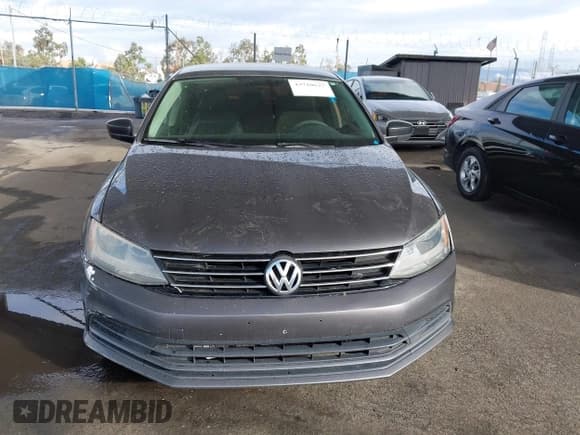 ✅ 2015 Volkswagen Jetta S • VIN: 3VW2K7AJ6FM424594 • Lot: 43720627. Wystawiony na IAAI z przebiegiem 145 834 mil. Bezpłatny archiwum sprzedaży aukcyjnych z USA i szczegółowy raport historii pojazdu na DreamBid. Zdjęcie 12.