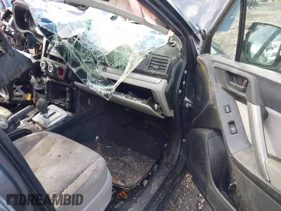 2014 Subaru Forester 2.5i with VIN JF2SJAACXEH413526, listed as a IAAI auction lot 43518240 with 173,866 mi miles and . Bid and sale history available at DreamBid. Image 5.