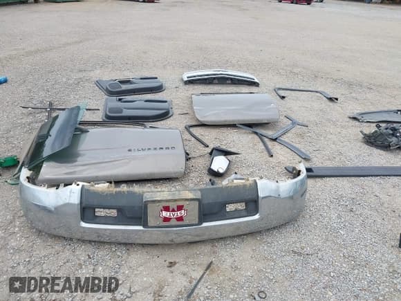 ✅ 2014 Chevrolet Silverado 1500 Work Truck • VIN: 3GCUKPEC6EG154755 • Лот: 42215841. Опубликован ранее на IAAI с пробегом 153 314 миль. Бесплатный доступ к архиву аукционных продаж из США и подробный отчёт об истории автомобиля на DreamBid. Изображение 12.