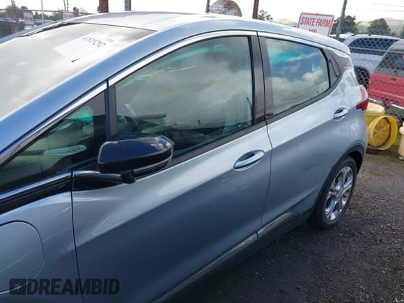 ✅ 2018 Chevrolet Bolt EV LT • VIN: 1G1FW6S05J4115530 • Lot: 41815292. Wystawiony na IAAI z przebiegiem 42 067 mil. Bezpłatny archiwum sprzedaży aukcyjnych z USA i szczegółowy raport historii pojazdu na DreamBid. Zdjęcie 14.