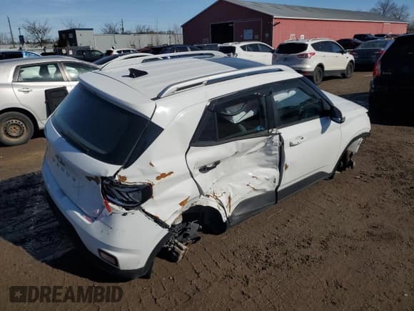 ✅ 2021 Hyundai Venue Denim • VIN: KMHRC8A31MU081395 • Lot: 47754905. Listed on Copart with Not provided. Free auction sales archive from the USA and detailed vehicle history report at DreamBid. Image 3.