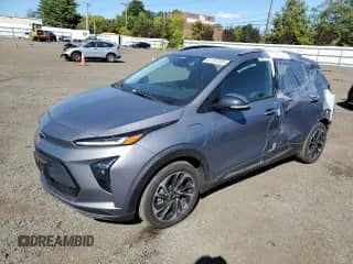 2023 Chevrolet Bolt EUV Premier с VIN 1G1FZ6S06P4136516, выставлен на аукционе Copart как лот 81197205 с пробегом 6 847 миль миль и Списание • Salvage title. История ставок и продаж доступна на DreamBid. Изображение 1.