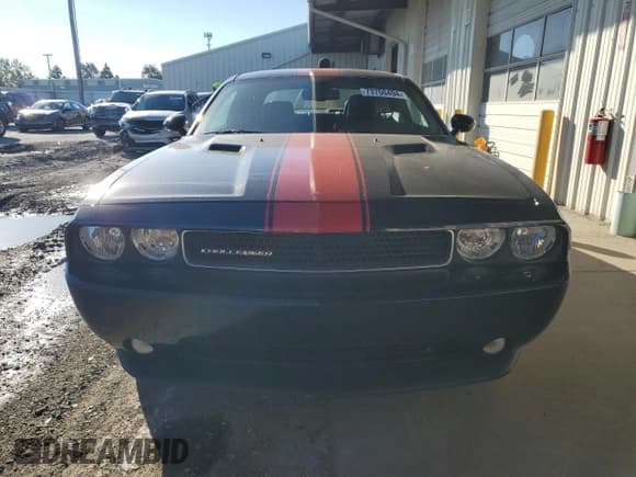 ✅ 2012 Dodge Challenger SXT • VIN: 2C3CDYAG6CH243537 • Lot: 73700494. Wystawiony na Copart z przebiegiem 143 844 mil. Bezpłatny archiwum sprzedaży aukcyjnych z USA i szczegółowy raport historii pojazdu na DreamBid. Zdjęcie 5.