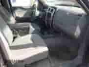 2006 Dodge Dakota SLT with VIN 1D7HE48NX6S596684, listed as a IAAI auction lot 41992956 with 255,526 mi miles and . Bid and sale history available at DreamBid. Image 5.