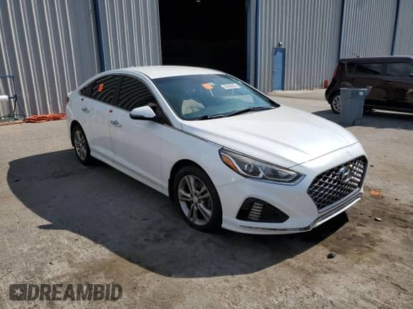 ✅ 2019 Hyundai Sonata SEL • VIN: 5NPE34AFXKH790307 • Lot: 80966825. Wystawiony na Copart z przebiegiem 100 186 mil mil. Skorzystaj z bezpłatnego archiwum sprzedaży aukcyjnych z USA i zobacz szczegółowy raport historii pojazdu na DreamBid. Zdjęcie 4.