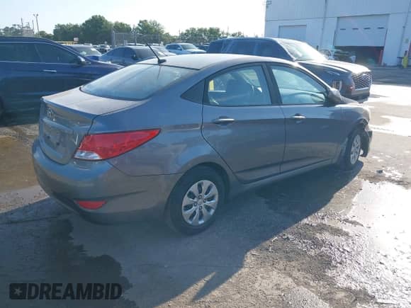 2016 Hyundai Accent SE с VIN KMHCT4AE4GU111798, выставлен на аукционе IAAI как лот 42500599 с пробегом Не указан миль и . История ставок и продаж доступна на DreamBid. Изображение 4.