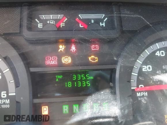 ✅ 2014 Ford Econoline Cargo Commercial • VIN: 1FTNS2EL5EDA49757 • Lot: 41656458. Wystawiony na IAAI z przebiegiem 181 335 mil. Bezpłatny archiwum sprzedaży aukcyjnych z USA i szczegółowy raport historii pojazdu na DreamBid. Zdjęcie 15.