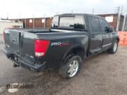 ✅ 2009 Nissan Titan LE • VIN: 1N6BA07CX9N318808 • Lot: 42522212. Wystawiony na IAAI z przebiegiem 276 410 mil. Bezpłatny archiwum sprzedaży aukcyjnych z USA i szczegółowy raport historii pojazdu na DreamBid. Zdjęcie 4.