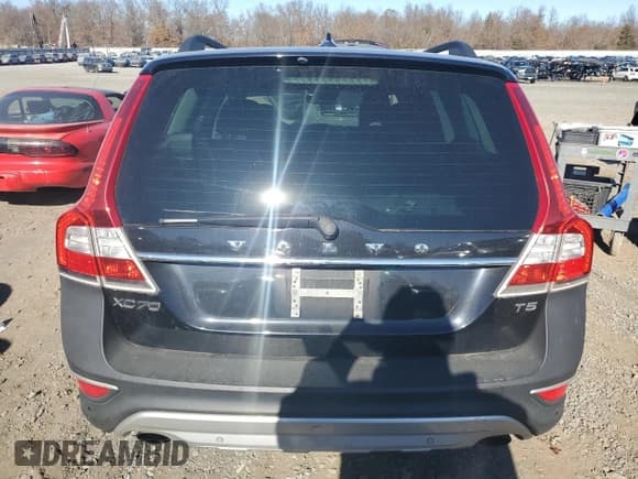 ✅ 2015 Volvo XC70 T5 Drive-E Premier • VIN: YV440MBK1F1218648 • Lot: 80331114. Listed on Copart with 88,012 mi. Free auction sales archive from the USA and detailed vehicle history report at DreamBid. Image 6.