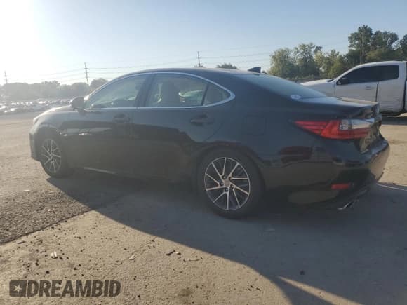 ✅ 2016 Lexus ES 330 • VIN: JTHBK1GG8G2239076 • Lot: 84214795. Listed on Copart with 88,771 mi. Free auction sales archive from the USA and detailed vehicle history report at DreamBid. Image 2.
