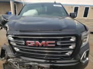 ✅ 2019 GMC Sierra 1500 • VIN: 1GTR9EED0KZ232683 • Lot: 59585785. Wystawiony na Copart z przebiegiem 68 473 mil. Bezpłatny archiwum sprzedaży aukcyjnych z USA i szczegółowy raport historii pojazdu na DreamBid. Zdjęcie 11.