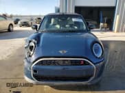 ✅ 2025 MINI Convertible Cooper S • VIN: WMW23GX02S2W95309 • Лот: 93060255. Опубликован ранее на Copart с пробегом 1 746 миль. Бесплатный доступ к архиву аукционных продаж из США и подробный отчёт об истории автомобиля на DreamBid. Изображение 5.