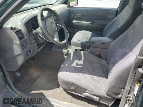 ✅ 2004 Chevrolet Colorado LS Z71 • VIN: 1GCDT196048138683 • Лот: 57765485. Опубликован ранее на Copart с пробегом 122 576 миль. Бесплатный доступ к архиву аукционных продаж из США и подробный отчёт об истории автомобиля на DreamBid. Изображение 7.