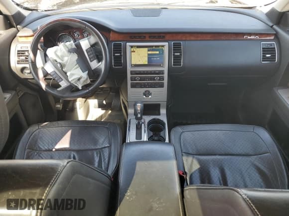 ✅ 2010 Ford Flex Limited • VIN: 2FMGK5DCXABA18138 • Lot: 81370785. Listed on Copart with 115,895 mi. Free auction sales archive from the USA and detailed vehicle history report at DreamBid. Image 8.