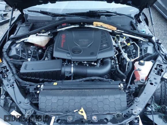 ✅ 2017 Alfa Romeo Giulia • VIN: ZARFAEBN3H7551447 • Lot: 43679921. Listed on IAAI with 78,728 mi. Free auction sales archive from the USA and detailed vehicle history report at DreamBid. Image 10.