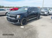 ✅ 2022 Kia Telluride EX • VIN: 5XYP34HC3NG233352 • Lot: 43449812. Listed on IAAI with 71,227 mi. Free auction sales archive from the USA and detailed vehicle history report at DreamBid. Image 17.