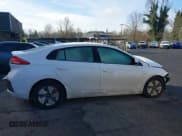 ✅ 2020 Hyundai Ioniq Blue • VIN: KMHC65LC0LU239135 • Lot: 41493510. Wystawiony na IAAI z przebiegiem Nie podano. Bezpłatny archiwum sprzedaży aukcyjnych z USA i szczegółowy raport historii pojazdu na DreamBid. Zdjęcie 14.