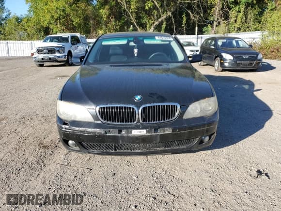 ✅ 2008 BMW 7 Series 750i • VIN: WBAHL83508DT13941 • Lot: 84010555. Listed on Copart with 210,123 mi. Free auction sales archive from the USA and detailed vehicle history report at DreamBid. Image 5.