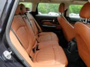 ✅ 2023 MINI Clubman Cooper S • VIN: WMWLV7C04P2T49046 • Lot: 54200115. Wystawiony na Copart z przebiegiem 19 058 mil. Bezpłatny archiwum sprzedaży aukcyjnych z USA i szczegółowy raport historii pojazdu na DreamBid. Zdjęcie 10.