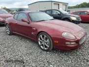 ✅ 2005 Maserati Coupe • VIN: ZAMBC38A550016065 • Lot: 85158965. Wystawiony na Copart z przebiegiem 61 658 mil. Bezpłatny archiwum sprzedaży aukcyjnych z USA i szczegółowy raport historii pojazdu na DreamBid. Zdjęcie 4.