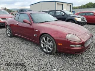 ✅ 2005 Maserati Coupe • VIN: ZAMBC38A550016065 • Lot: 85158965. Wystawiony na Copart z przebiegiem 61 658 mil. Bezpłatny archiwum sprzedaży aukcyjnych z USA i szczegółowy raport historii pojazdu na DreamBid. Zdjęcie 4.