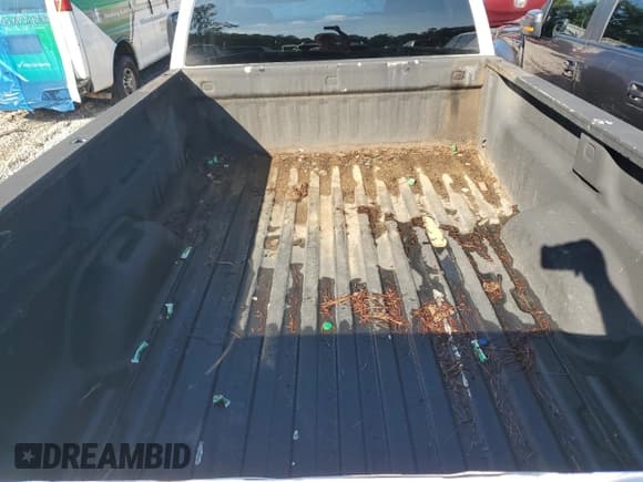 ✅ 2007 Chevrolet Silverado 2500HD Work Truck • VIN: 1GCHC24K27E520134 • Лот: 56055915. Опубликован ранее на Copart с пробегом 345 790 миль. Бесплатный доступ к архиву аукционных продаж из США и подробный отчёт об истории автомобиля на DreamBid. Изображение 10.