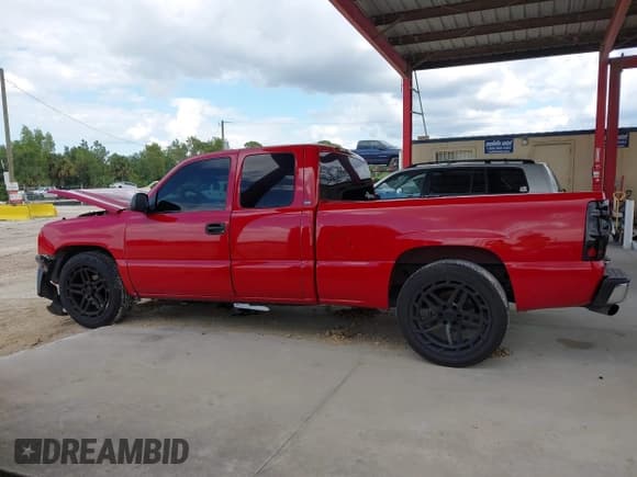 ✅ 2003 Chevrolet Silverado 1500 LS • VIN: 2GCEC19VX31183370 • Lot: 43361286. Listed on IAAI with 214,462 mi. Free auction sales archive from the USA and detailed vehicle history report at DreamBid. Image 15.