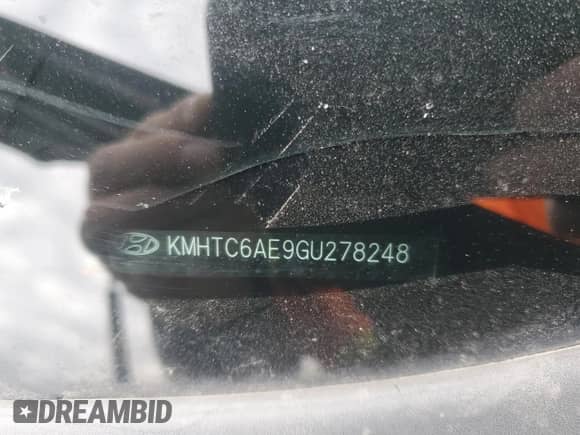 2016 Hyundai Veloster Turbo z VIN KMHTC6AE9GU278248, wystawiony jako Copart lot #47500345 z przebiegiem 135 245 mil mil oraz Czysty tytuł • Clean title. Historia ofert i sprzedaży dostępna na DreamBid. Obrazek 13.