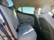 ✅ 2014 Kia Optima LX • VIN: 5XXGM4A75EG308177 • Lot: 92209845. Wystawiony na Copart z przebiegiem 195 771 mil. Bezpłatny archiwum sprzedaży aukcyjnych z USA i szczegółowy raport historii pojazdu na DreamBid. Zdjęcie 10.