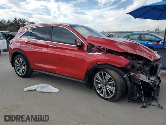 ✅ 2022 Infiniti QX50 Sensory • VIN: 3PCAJ5EA0NF119160 • Лот: 86829735. Опубликован ранее на Copart с пробегом 27 804 миль. Бесплатный доступ к архиву аукционных продаж из США и подробный отчёт об истории автомобиля на DreamBid. Изображение 4.