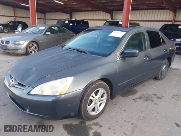 ✅ 2003 Honda Accord EX • VIN: 1HGCM66553A000129 • Lot: 43796572. Listed on IAAI with 170,560 mi. Free auction sales archive from the USA and detailed vehicle history report at DreamBid. Image 2.