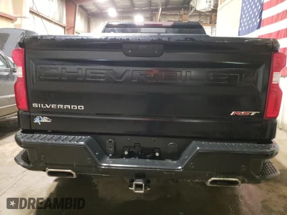 ✅ 2020 Chevrolet Silverado 1500 RST • VIN: 1GCUYEED0LZ110002 • Lot: 53970645. Listed on Copart with 84,156 mi. Free auction sales archive from the USA and detailed vehicle history report at DreamBid. Image 6.