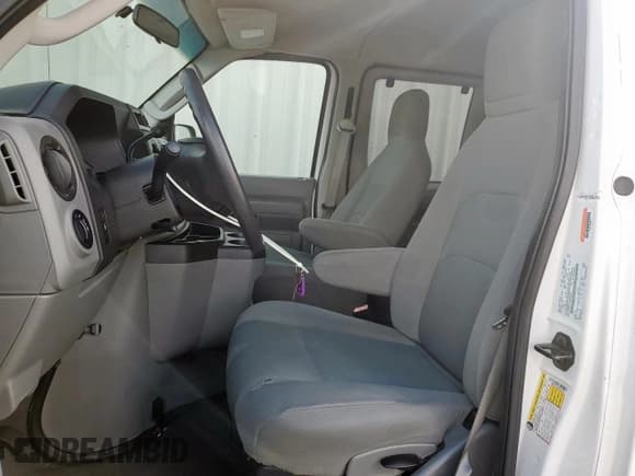 ✅ 2009 Ford Econoline Passenger XL • VIN: 1FBNE31L19DA54208 • Лот: 92701405. Опубликован ранее на Copart с пробегом 127 277 миль. Бесплатный доступ к архиву аукционных продаж из США и подробный отчёт об истории автомобиля на DreamBid. Изображение 7.