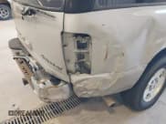 ✅ 2004 Chevrolet Suburban LT • VIN: 1GNFK16Z34J224578 • Lot: 42607252. Listed on IAAI with 293,717 mi. Free auction sales archive from the USA and detailed vehicle history report at DreamBid. Image 6.