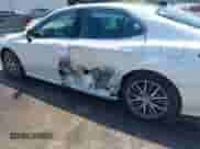 2022 Toyota Camry XLE with VIN 4T1F11AK2NU710770, listed as a IAAI auction lot 42604063 with 5,840 mi miles and . Bid and sale history available at DreamBid. Image 6.