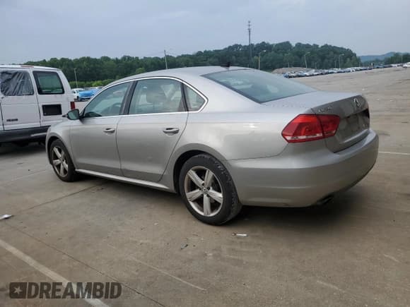 ✅ 2012 Volkswagen Passat SE • VIN: 1VWBP7A3XCC019418 • Lot: 60668585. Listed on Copart with 158,157 mi. Free auction sales archive from the USA and detailed vehicle history report at DreamBid. Image 2.