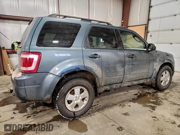 ✅ 2012 Ford Escape XLT • VIN: 1FMCU9DG6CKC49663 • Лот: 94233325. Опубликован ранее на Copart с пробегом 220 306 миль. Бесплатный доступ к архиву аукционных продаж из США и подробный отчёт об истории автомобиля на DreamBid. Изображение 3.
