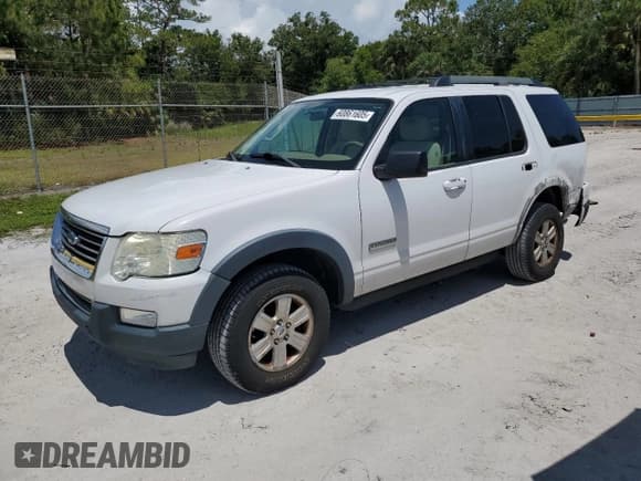 ✅ 2007 Ford Explorer XLT • VIN: 1FMEU63E57UA98588 • Lot: 60861605. Listed on Copart with 174,118 mi. Free auction sales archive from the USA and detailed vehicle history report at DreamBid. Image 1.