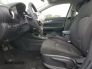 ✅ 2019 Kia Forte LXS • VIN: 3KPF24AD8KE013876 • Lot: 59156525. Wystawiony na Copart z przebiegiem 199 097 mil. Bezpłatny archiwum sprzedaży aukcyjnych z USA i szczegółowy raport historii pojazdu na DreamBid. Zdjęcie 7.