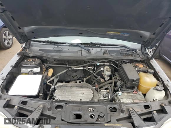 ✅ 2006 Saturn VUE • VIN: 5GZCZ63456S878989 • Lot: 47394055. Wystawiony na Copart z przebiegiem 133 384 mil. Bezpłatny archiwum sprzedaży aukcyjnych z USA i szczegółowy raport historii pojazdu na DreamBid. Zdjęcie 11.