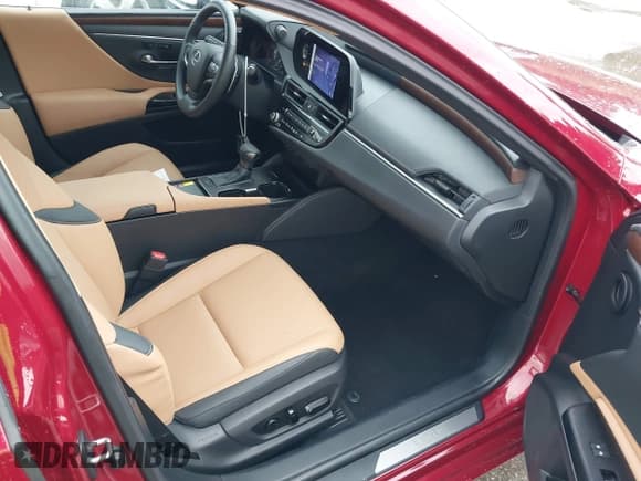 ✅ 2025 Lexus ES 350 • VIN: 58ADZ1B15SU188842 • Lot: 42630513. Listed on IAAI with 4,835 mi. Free auction sales archive from the USA and detailed vehicle history report at DreamBid. Image 5.